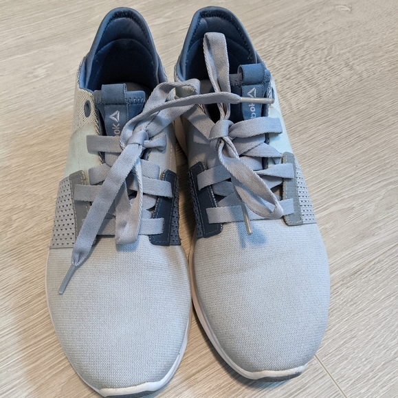 Reebok
Trilux Run CN2579 shoes - Picture 2 of 3